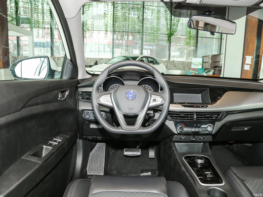 145KM/h Velocità massima Changan Eado EV460 Batteria al litio ferro fosfato Veicolo elettrico