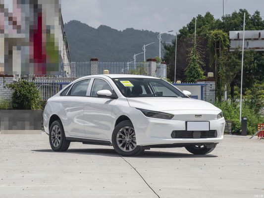 Geely Geometry Una berlina elettrica da 410 chilometri con velocità massima di 150 KM/h