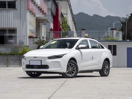 Geely Geometry Una berlina elettrica da 410 chilometri con velocità massima di 150 KM/h