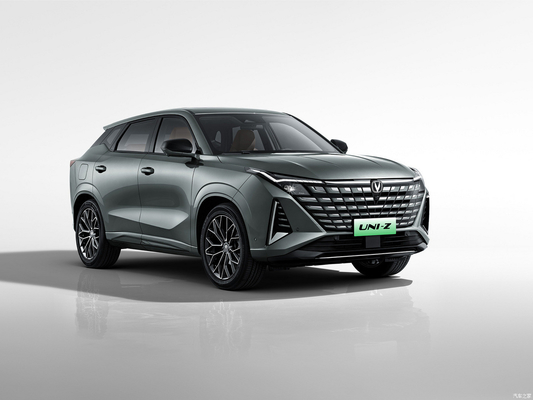 Changan UNI-Z Hybrid 4WD Veicolo 125km Pure Electric Cruise Range con guida sinistra