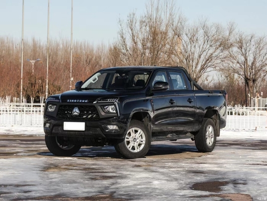 2024 SINOTRUK 2.0T Automatic Diesel 4WD Long-Axis Luxury Pickup Truck con guida a sinistra