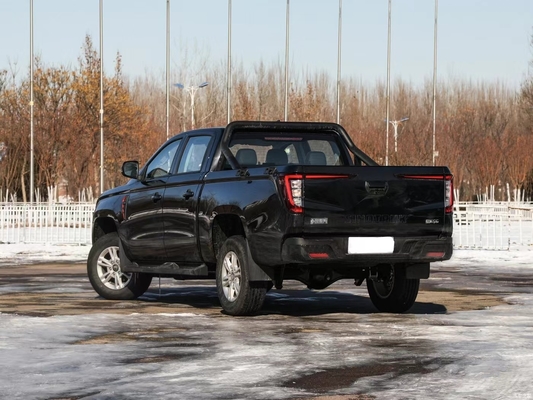 2024 SINOTRUK 2.0T Automatic Diesel 4WD Long-Axis Luxury Pickup Truck con guida a sinistra