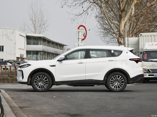 199KW Potenza totale del motore Dual Motor Jietu X70 C-DM 1.5T Long Range Pro 5-Seat Plug-In Hybrid