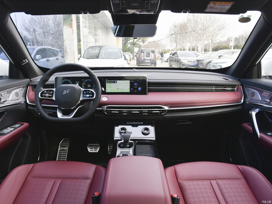 199KW Potenza totale del motore Dual Motor Jietu X70 C-DM 1.5T Long Range Pro 5-Seat Plug-In Hybrid