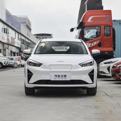 2024 Veicolo energetico Facelift iPao T versione esclusiva 460KW 100% elettricità a sinistra