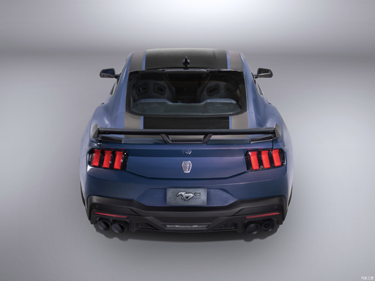 Left Drive Mustang 2024 5.0L V8 Dark Horse Importazione di auto sportiva con tetto rigido 4821*1917*1401