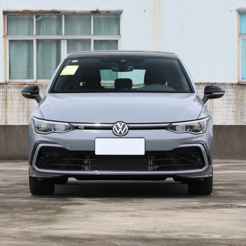 Aggiornare il tuo Ride 2023 Golf Facelift 208 TSL DSG PRO Piccolo SUV con luce diurna a LED