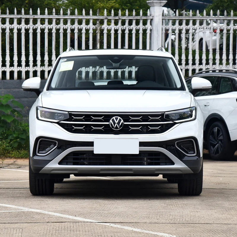 Volkswagen Tayron 300TSI SUV a due ruote motrici Luxury PLUS Advanced Version per 5 posti