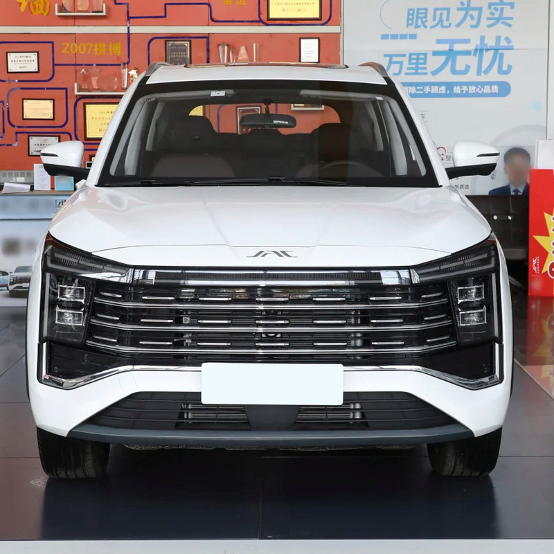2024 Jac X8 Plus 7-seater proiettore a LED SUV a benzina con una capacità del serbatoio di carburante di 50-80L
