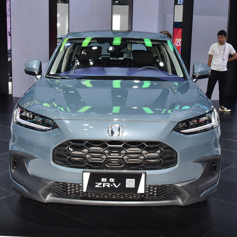 2023 Honda ZR-V 1.5T CVT Smart Edition SUV con sollevamento elettrico con una chiave