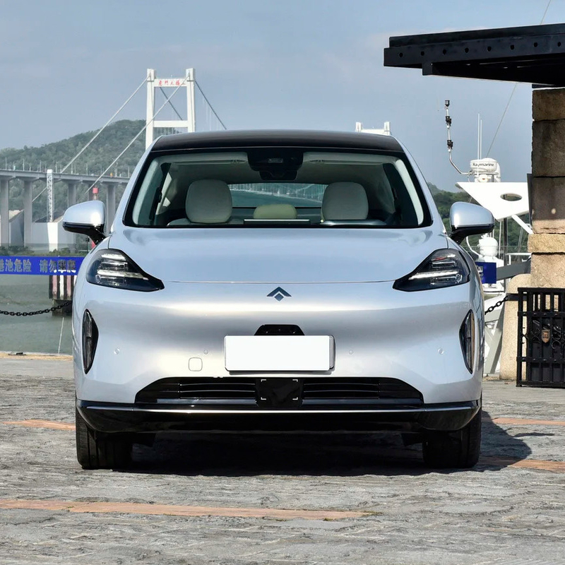Veicolo elettrico energetico 670 km a trazione posteriore Versione UHV per struttura di carrozzeria a 5 posti