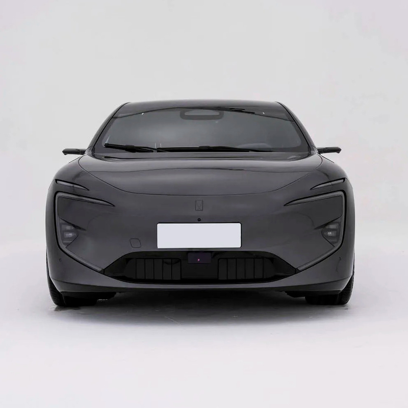 Modello 2023 Avatar 12 SUV a doppio motore e 425 kW di potenza totale lanciato da Huawei Changan