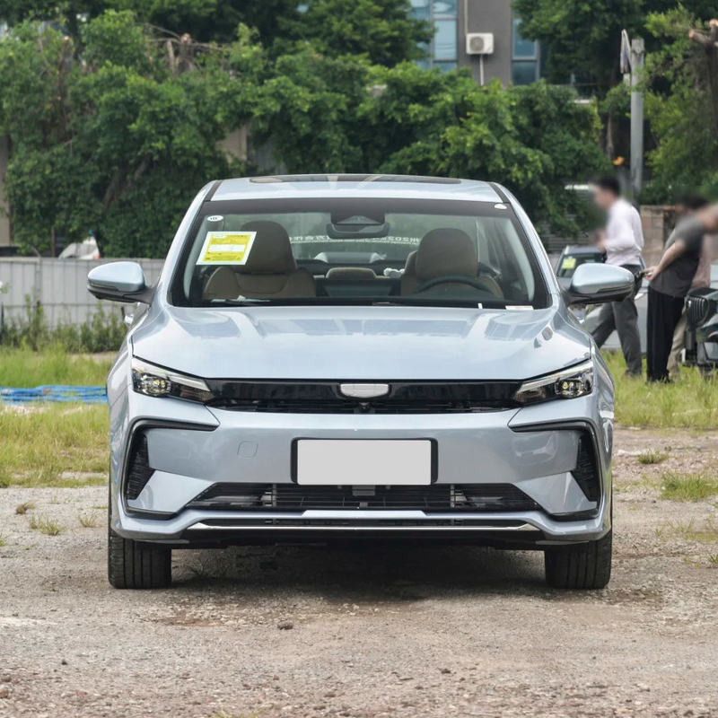 Geely Emgrand L HiP ibrida 5 posti berlina 100KM Electric Range Left Drive 5 posti