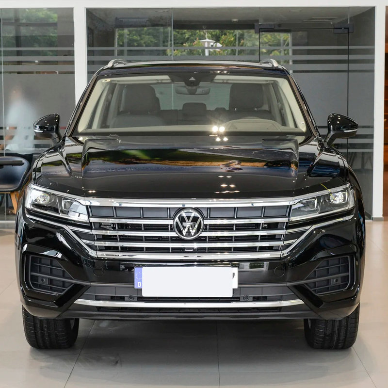 s Top-Performance Touareg 2.0T TSI Ruishang Edition SUV medio e grande da 5 posti