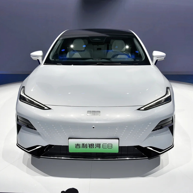 Energy Electric Geely Galaxy E8 Car 4-door-5-seat con 200KW di potenza e interno spazioso