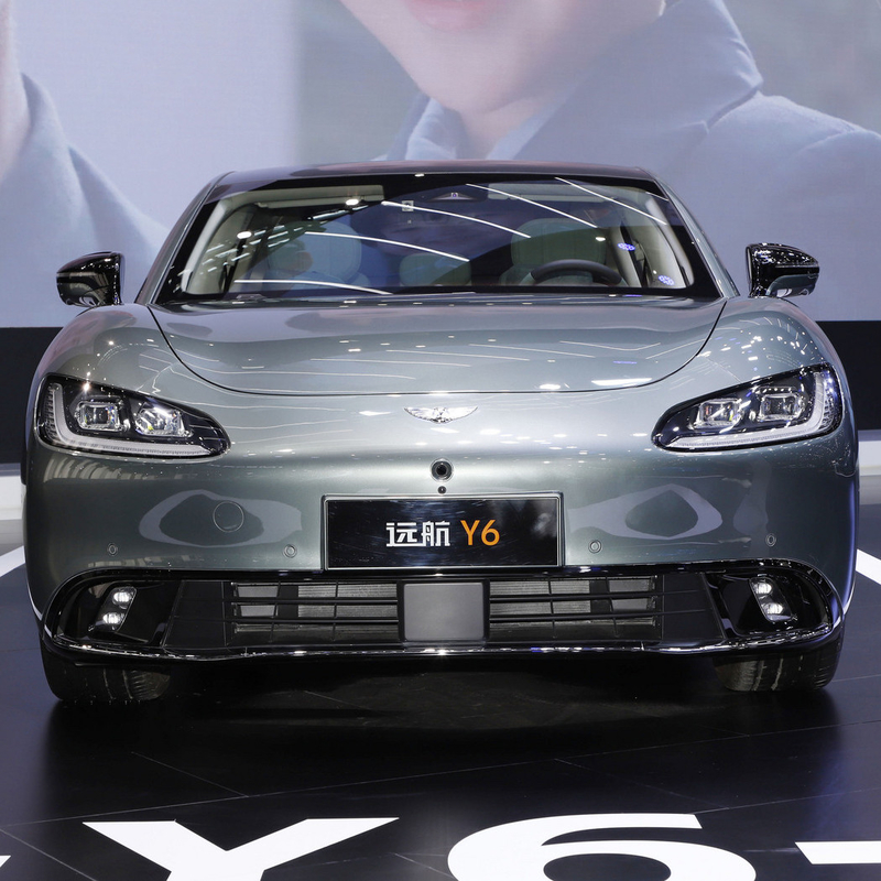 High Speed Pure Electric Car Yuanhang Y6 2023 con 1020 km di lunghezza di percorrenza e 205 km/h di velocità massima