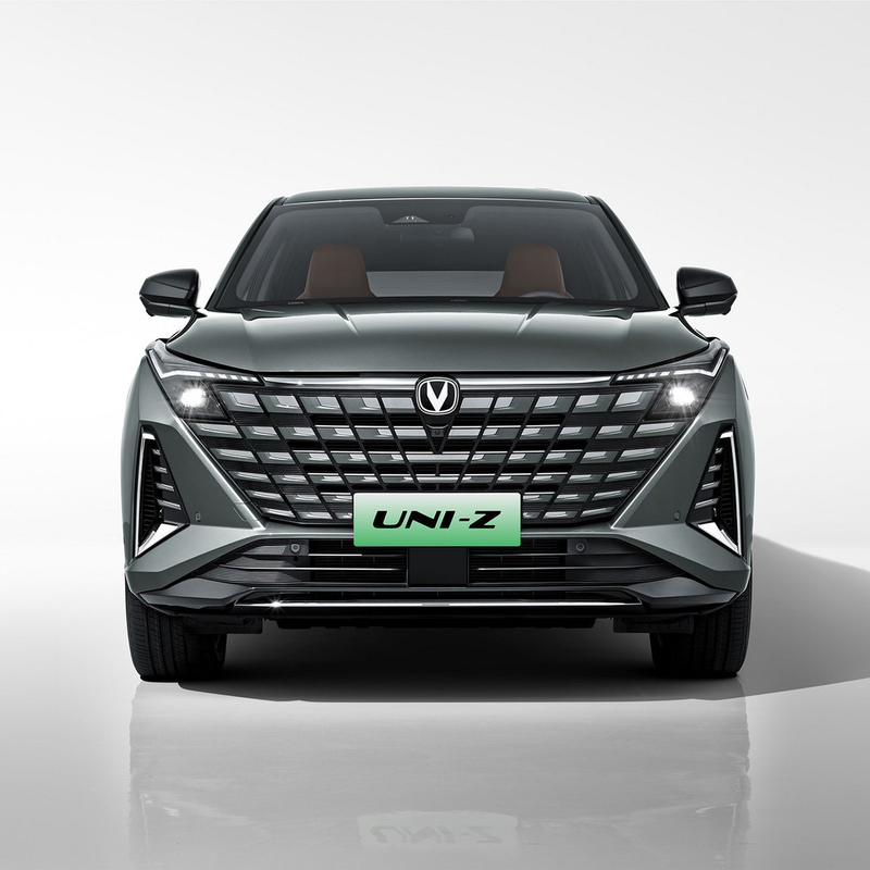 Changan UNI-Z Hybrid 4WD Veicolo 125km Pure Electric Cruise Range con guida sinistra